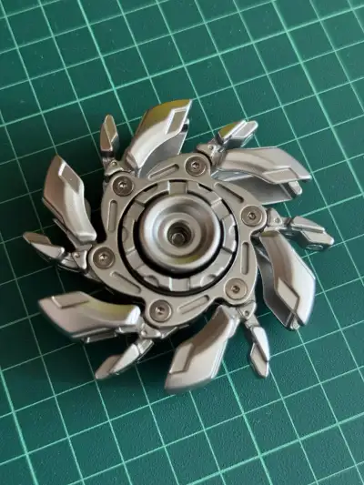 EDC SİLVER ARMOR FİDGET SPİNNER 