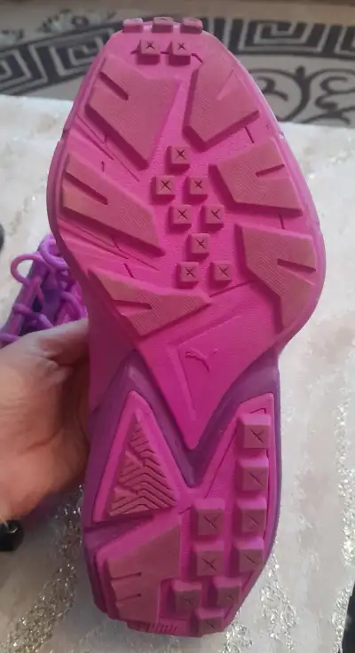 PUMA 38 razmer Orginal yenidir