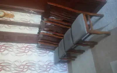 Стулья 