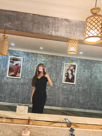 Ziyafət geyimi 