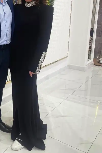 Ziyafət geyimi